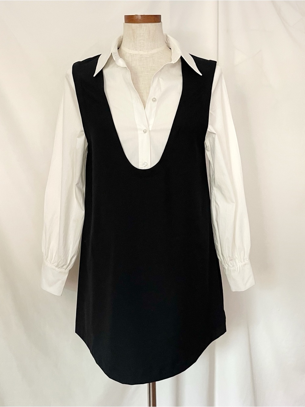 Anthropologie Maeve Black and White Twofer Long Sleeve Pinafore mini dress XS